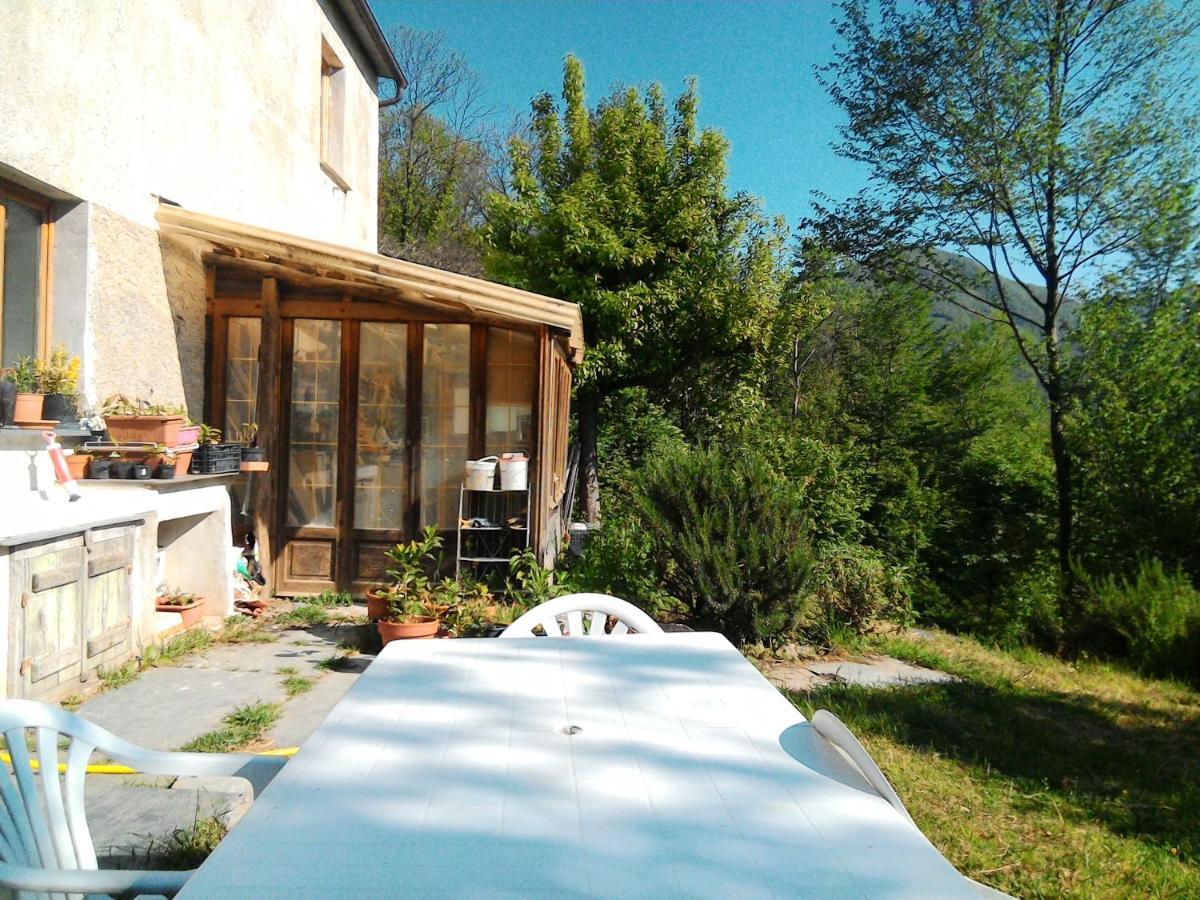 B&B Stefano Neirone Buitenkant foto